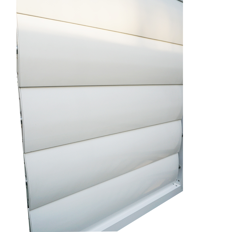 Op maat gemaakte aluminium lamellenramen, vaste lamellenramen, verticale aluminium lamellenramen, schuifluiken en -deuren.