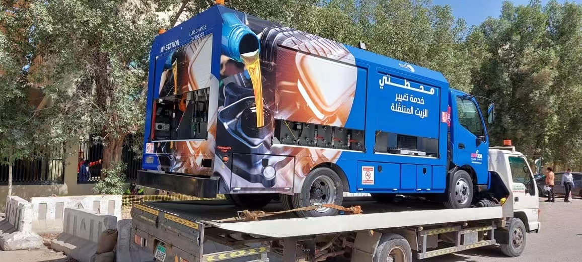 Vrachtwagens met roldeur van aluminiumlegering voor brandbeveiliging.