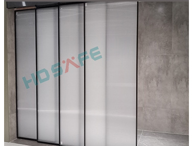 Glazen schuifdeur interieur