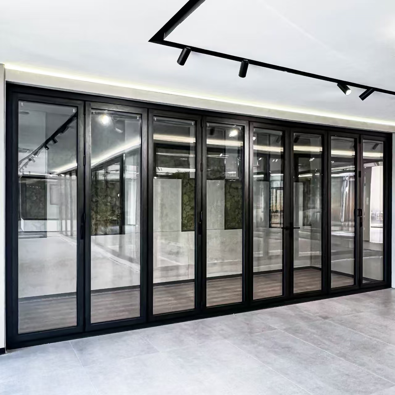 Aluminium buitendeur voor balkon of terras, Lowe Glass aluminium vouwdeur