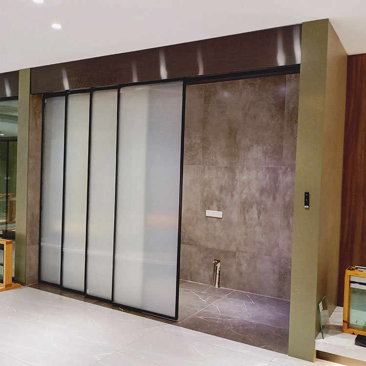 Slanke aluminium schuifdeuren met dubbel matglas voor slaapkamer en badkamer
