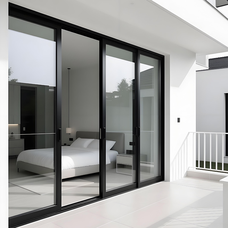Aluminium schuifdeur met gehard glas voor balkon of veranda, moderne metalen schuifdeur, decoratieve geluidsisolerende terrasdeuren.